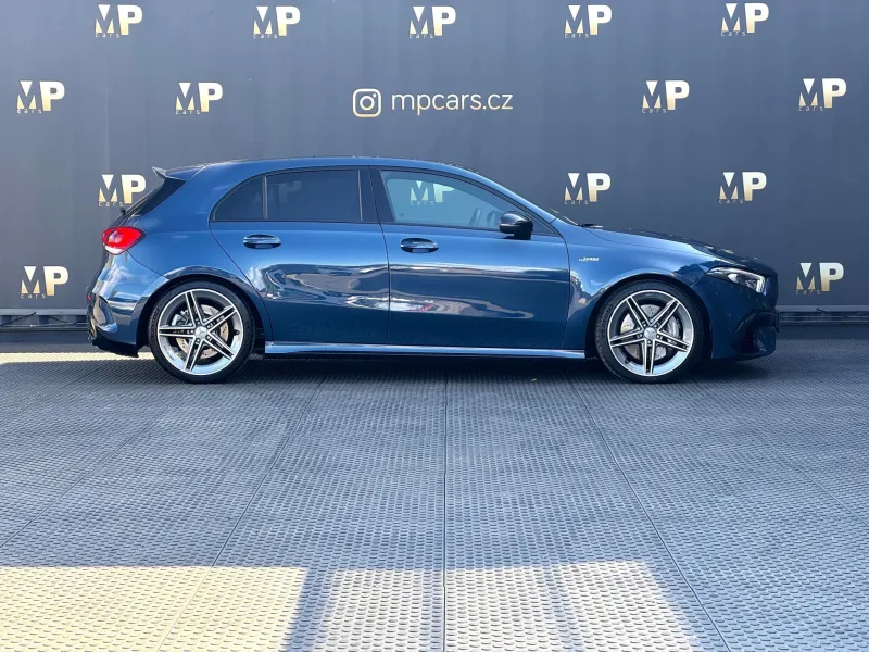 Mercedes-Benz Třídy A – AMG 45 4MATIC+, MULTIBEAM