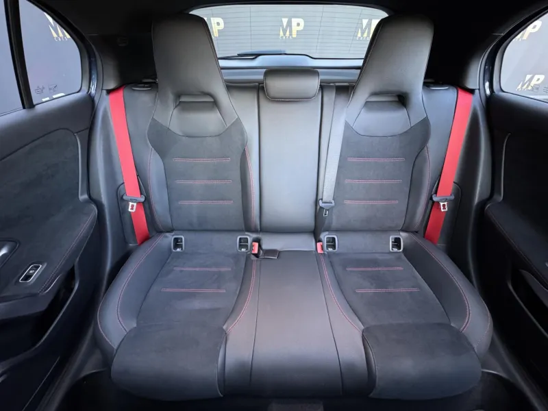 Mercedes-Benz Třídy A – AMG 45 4MATIC+, MULTIBEAM