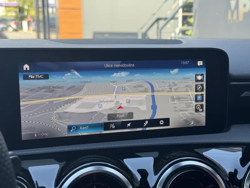 Mercedes-Benz Třídy A – AMG 45 4MATIC+, MULTIBEAM