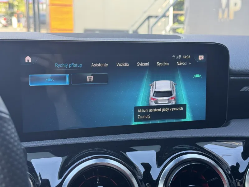 Mercedes-Benz Třídy A – AMG 45 4MATIC+, MULTIBEAM