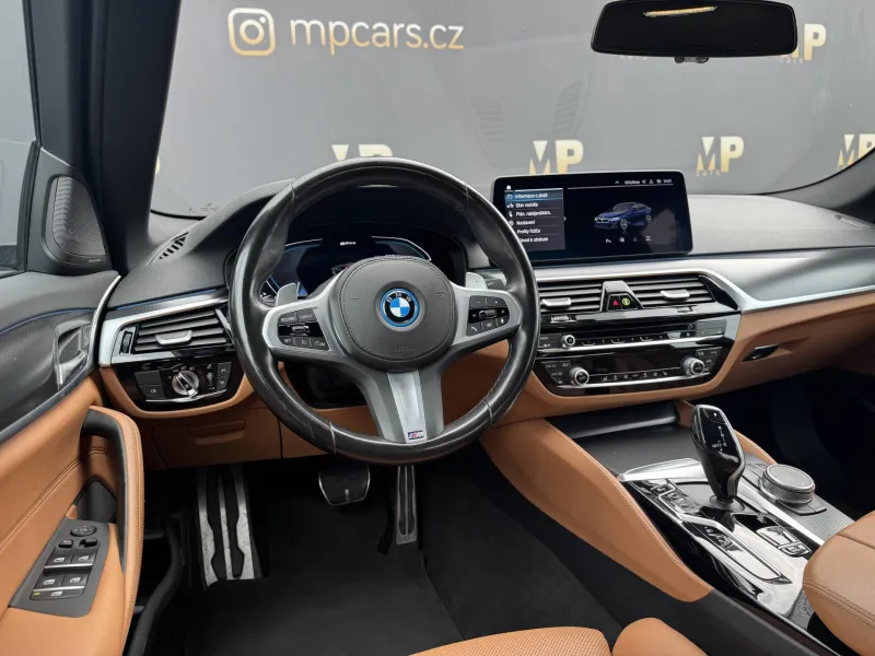 BMW Řada 5 – 545e xDrive M Sport, DPH