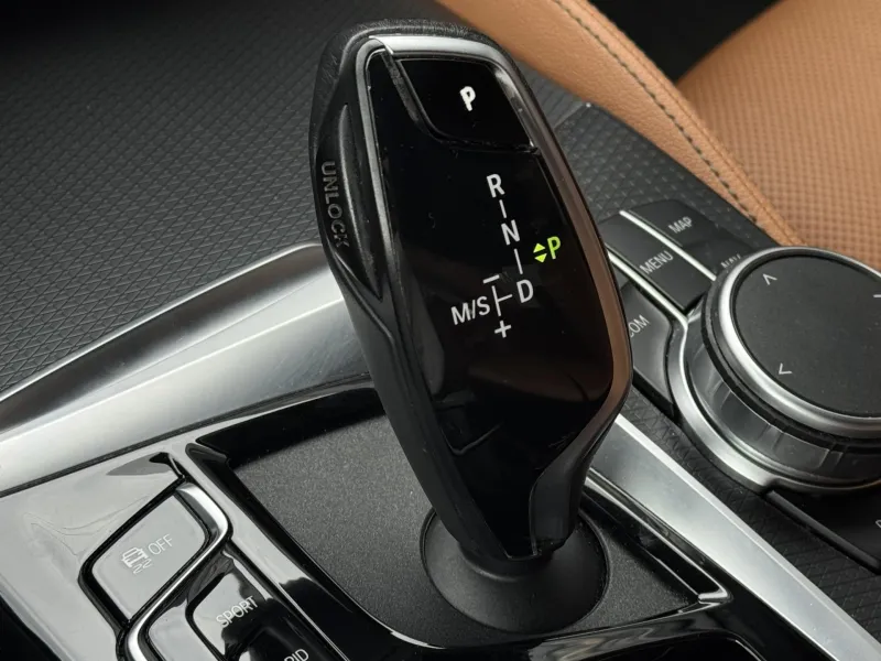 BMW Řada 5 – 545e xDrive M Sport, DPH