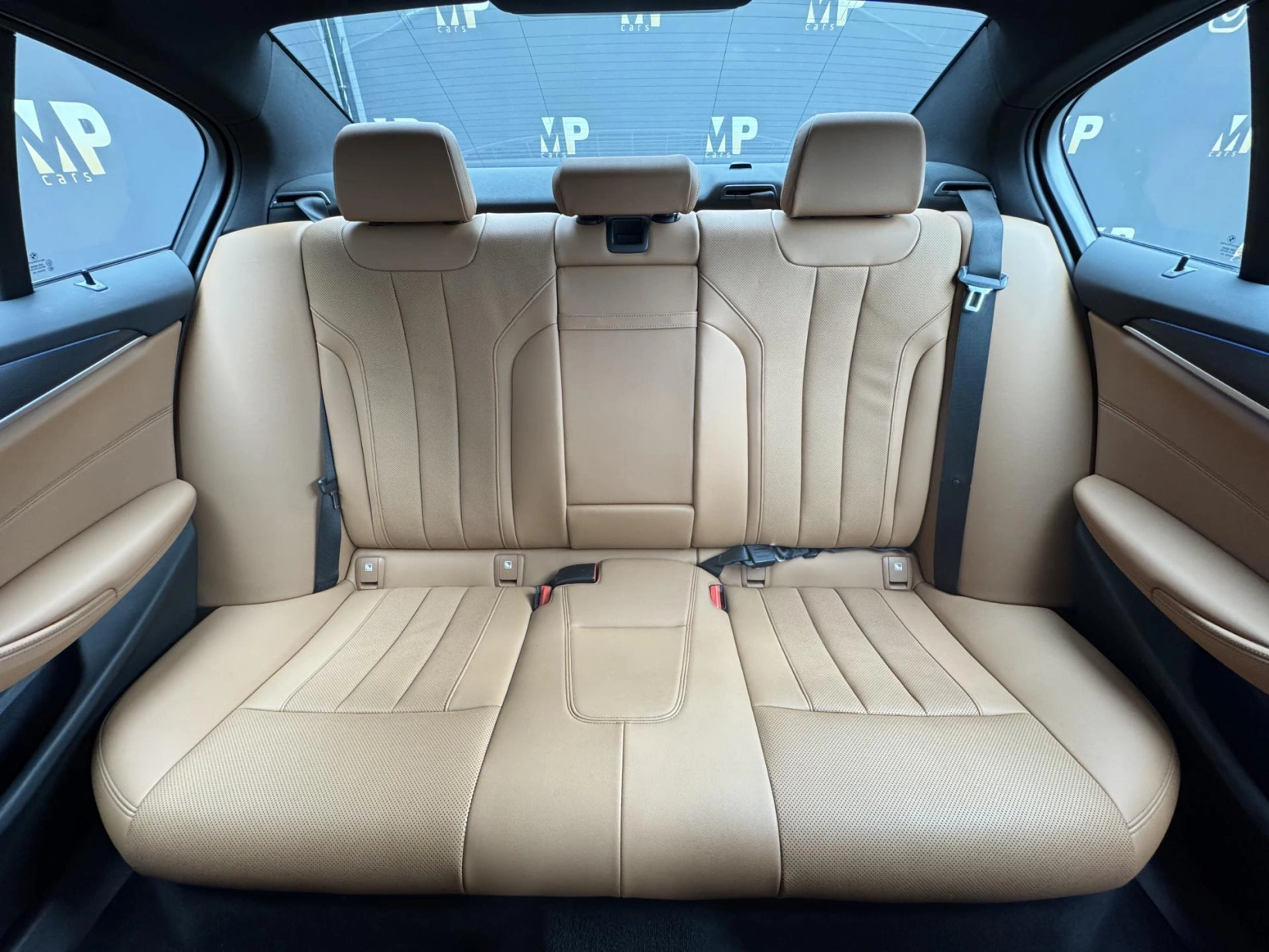 BMW Řada 5 – 545e xDrive M Sport, DPH