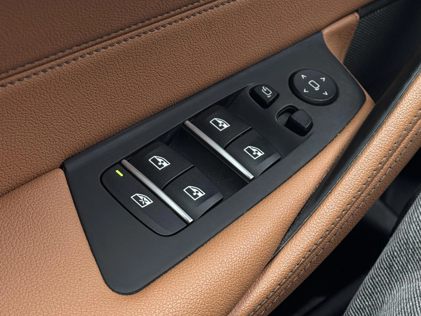BMW Řada 5 – 545e xDrive M Sport, DPH