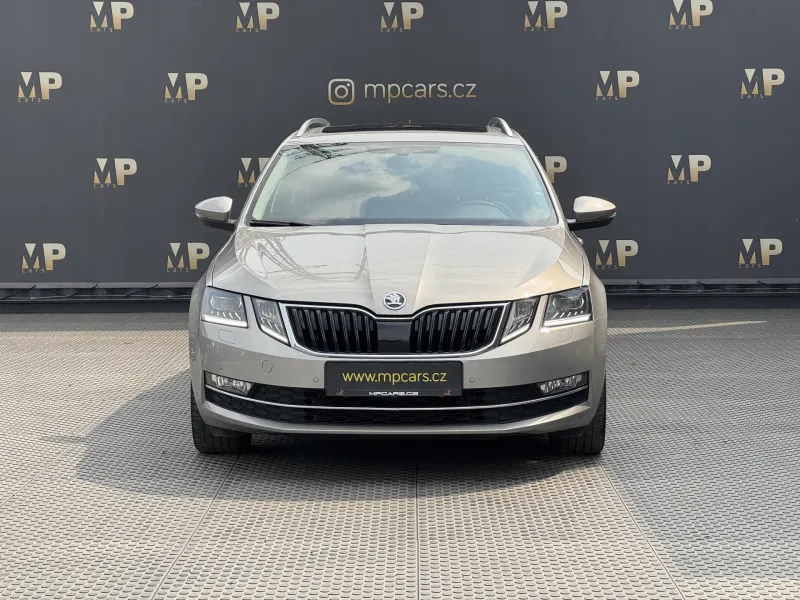 Škoda Octavia – III 1.5TSi DSG Style+, 1.Maj