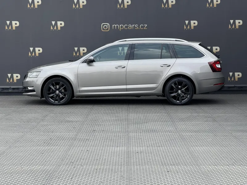 Škoda Octavia – III 1.5TSi DSG Style+, 1.Maj