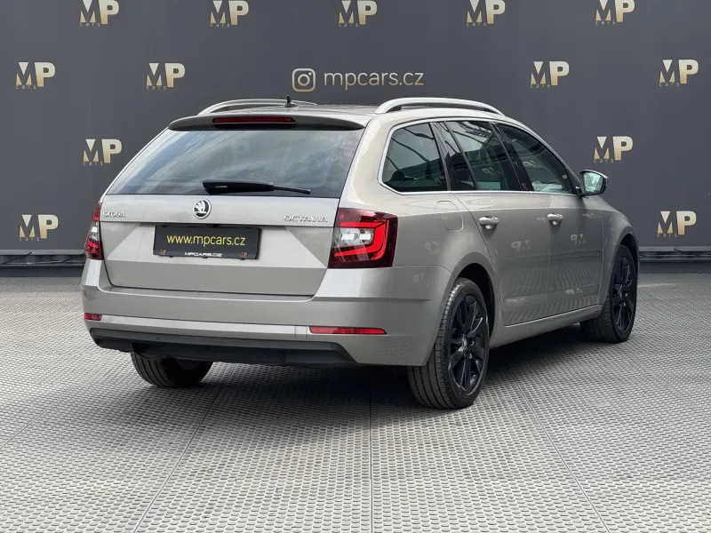 Škoda Octavia – III 1.5TSi DSG Style+, 1.Maj