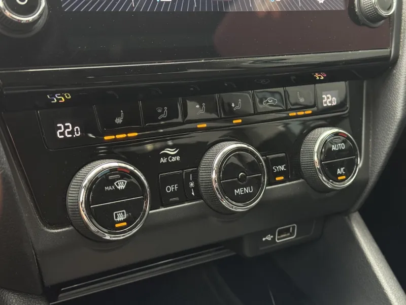 Škoda Octavia – III 1.4TSi MAN Ambition+ 1.Maj