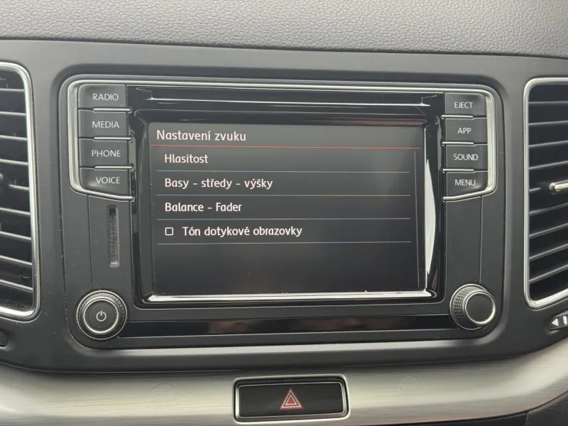 Volkswagen Sharan – 2.0TDi 110kW Highline, 7míst