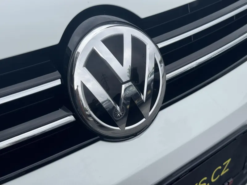 Volkswagen Sharan – 2.0TDi 110kW Highline, 7míst