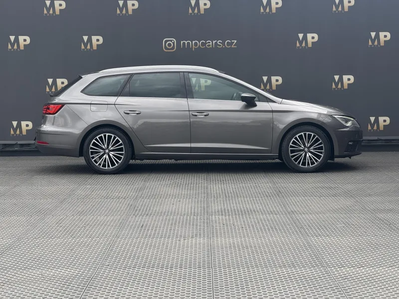 Seat Leon – 1.4TSi MAN Xcellence, PANO