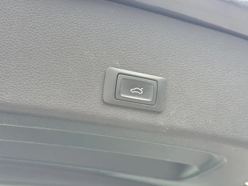 Audi e-tron – Quattro 230kW Advanced, PANO