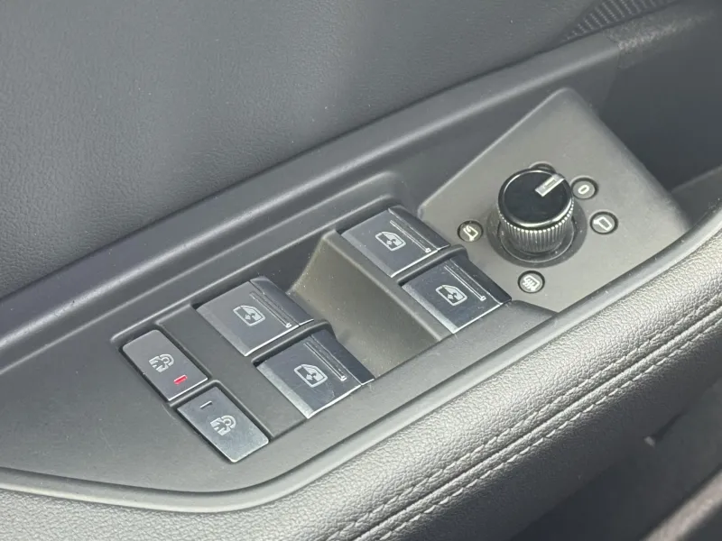 Audi e-tron – Quattro 230kW Advanced, PANO