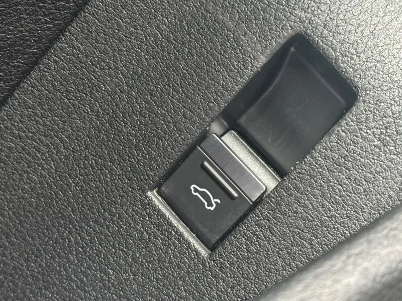 Audi e-tron – Quattro 230kW Advanced, PANO