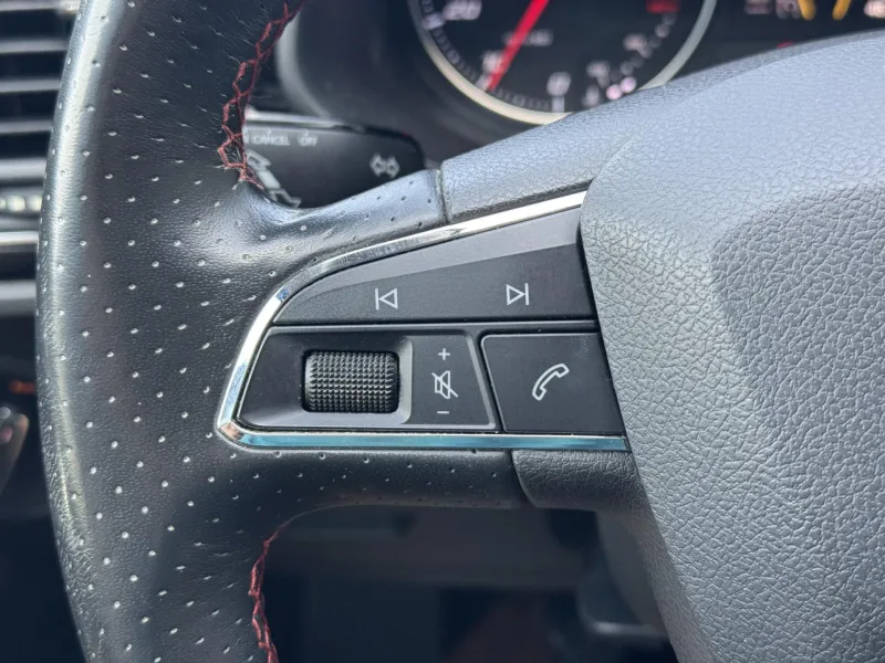 Seat Leon – 1.4 TSi 92kW MAN FR, NAVI