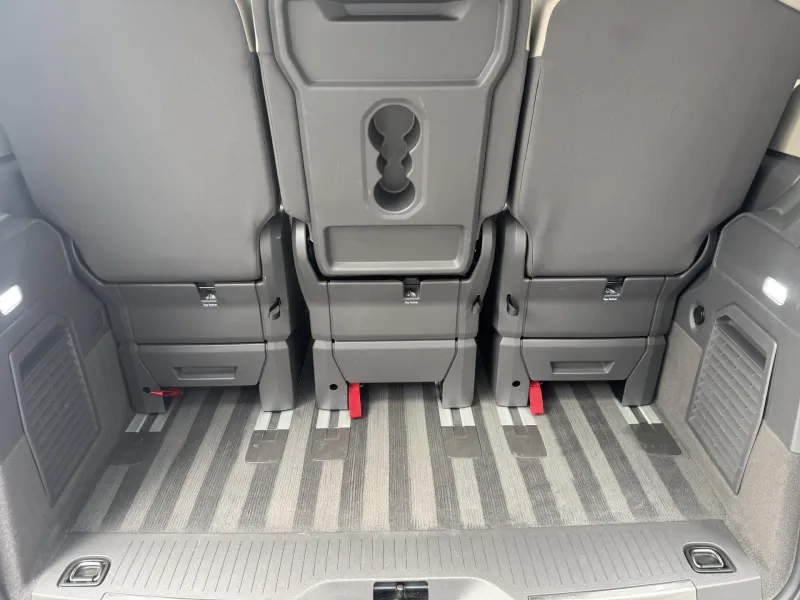 Volkswagen Multivan – T7 2.0TDi Style+, 1.MAJ, DPH