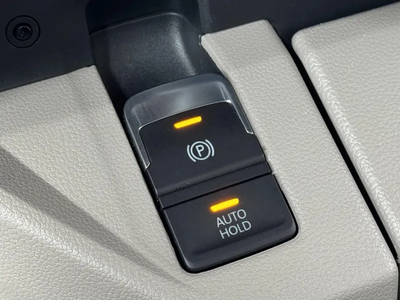 Volkswagen Multivan – T7 2.0TDi Style+, 1.MAJ, DPH