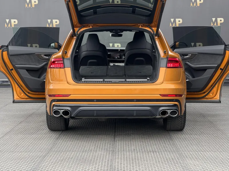 Audi SQ8 – 4.0 V8 TDI B&O Matrix DPH ČR