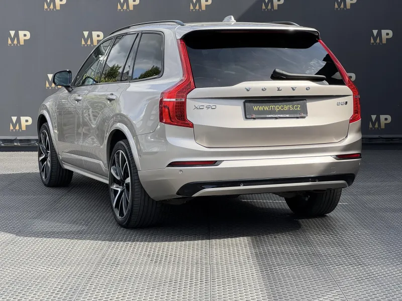 Volvo XC90 – B5 4X4 Ultimate, DPH, 1.MAJ