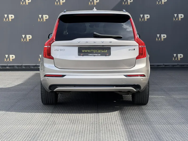 Volvo XC90 – B5 4X4 Ultimate, DPH, 1.MAJ
