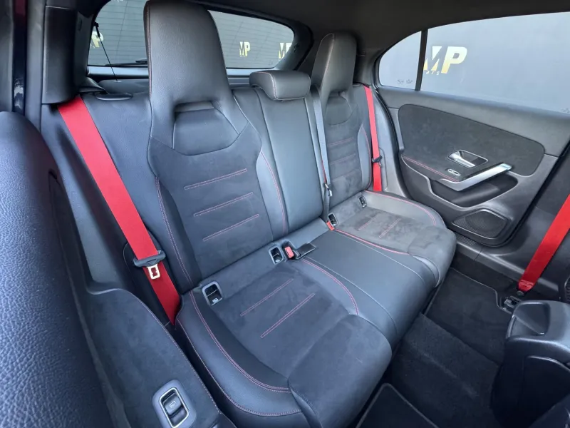 Mercedes-Benz Třídy A – AMG 45 4MATIC+, MULTIBEAM