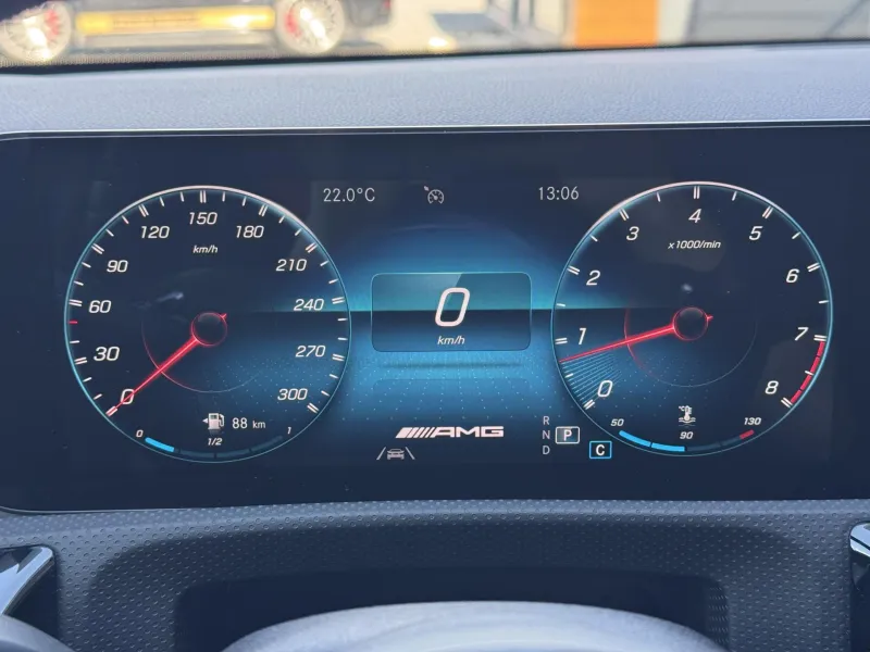 Mercedes-Benz Třídy A – AMG 45 4MATIC+, MULTIBEAM