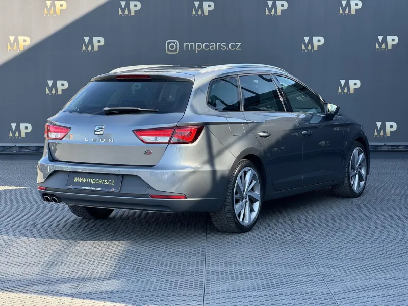 Seat Leon – 1.4 TSi DSG FR, PANO, ACC