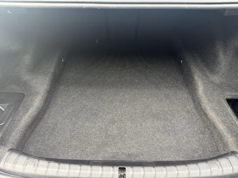 BMW Řada 5 – M550i xDrive Laser, DPH, 1.Maj