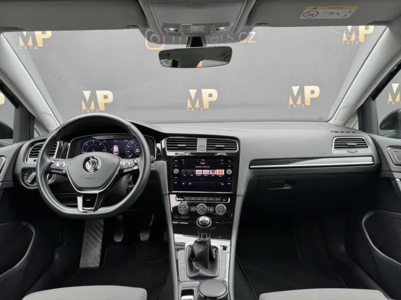 Volkswagen Golf – 2.0TDi MAN Highline+, DPH, RZV
