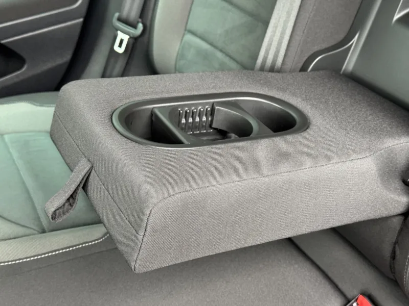 Volkswagen Golf – 2.0TDi MAN Highline+, DPH, RZV