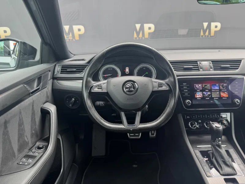 Škoda Superb – 2.0TDi DSG Sportline ACC Kessy