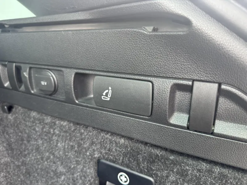 Škoda Superb – 2.0TDi DSG Sportline ACC Kessy