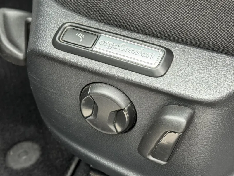 Volkswagen Passat – 2.0TDi 140kW DSG Business, RZV