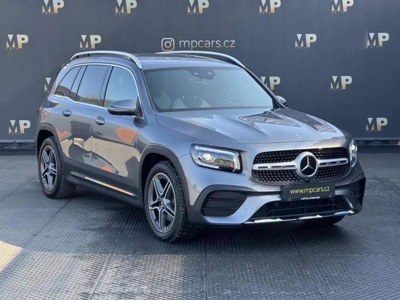 Mercedes-Benz GLB – 200d 4Matic, AMG Line Head-up