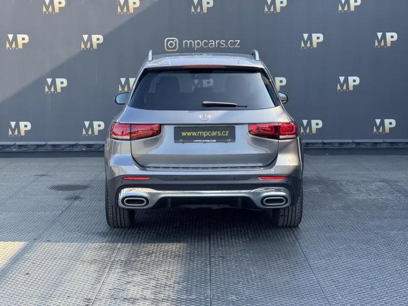 Mercedes-Benz GLB – 200d 4Matic, AMG Line Head-up