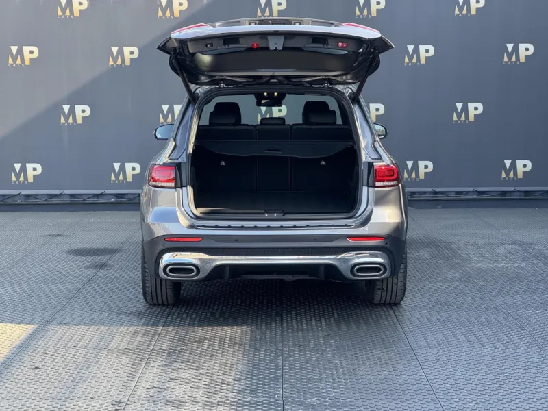 Mercedes-Benz GLB – 200d 4Matic, AMG Line Head-up