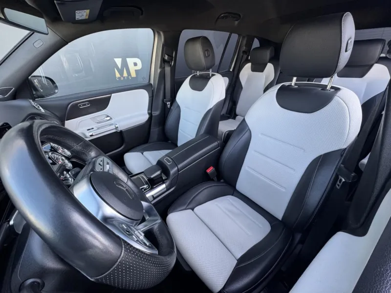 Mercedes-Benz GLB – 200d 4Matic, AMG Line Head-up