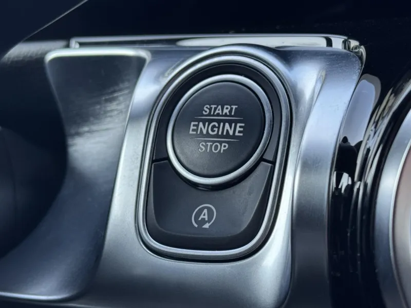 Mercedes-Benz GLB – 200d 4Matic, AMG Line Head-up