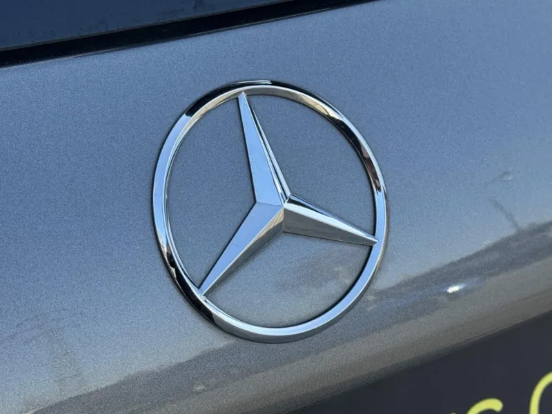 Mercedes-Benz GLB – 200d 4Matic, AMG Line Head-up
