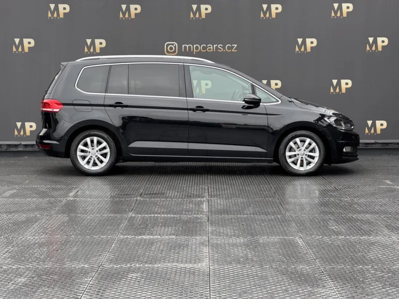 Volkswagen Touran – 1.4TSi 110kW, Highline, 7 míst