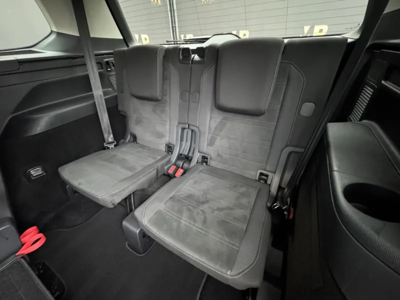 Volkswagen Touran – 1.4TSi 110kW, Highline, 7 míst