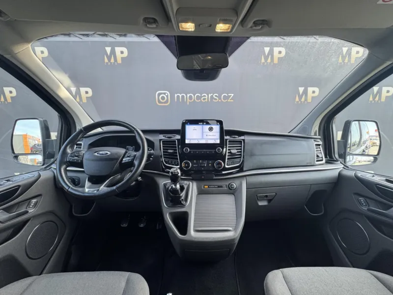 Ford Tourneo Custom – 2.0 TDCi Titanium X, L2, DPH