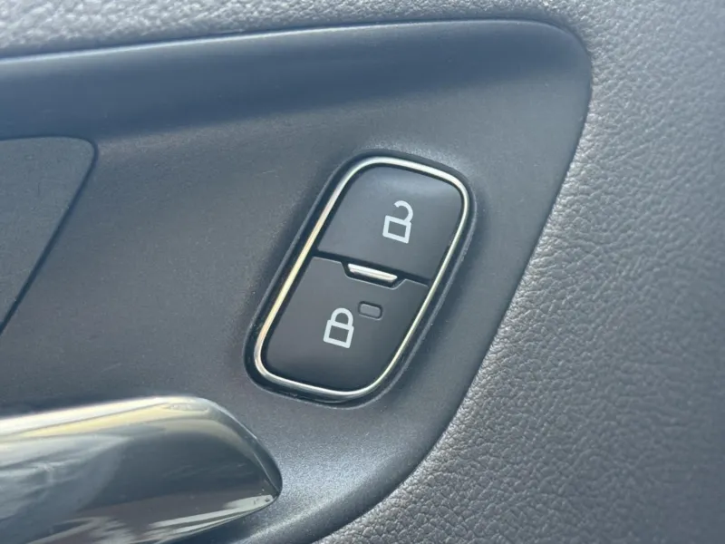 Ford Tourneo Custom – 2.0 TDCi Titanium X, L2, DPH