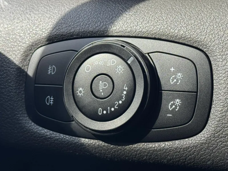 Ford Tourneo Custom – 2.0 TDCi Titanium X, L2, DPH