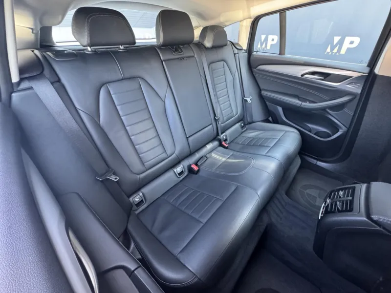 BMW X4 – 2.0 xDrive20d, PANO, DPH, WIFI