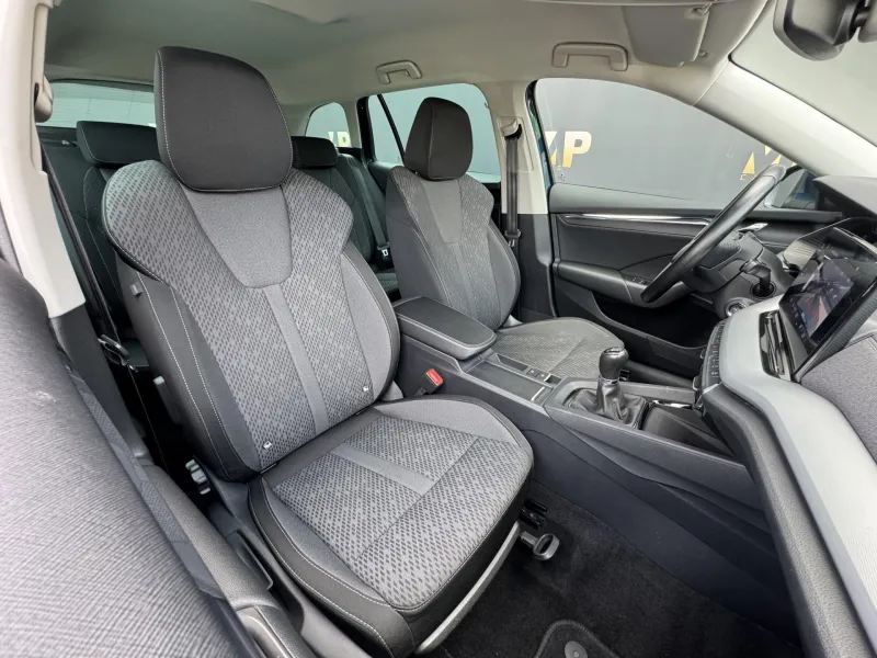 Škoda Octavia – IV 1.5TSi MAN, Style Kessy DPH