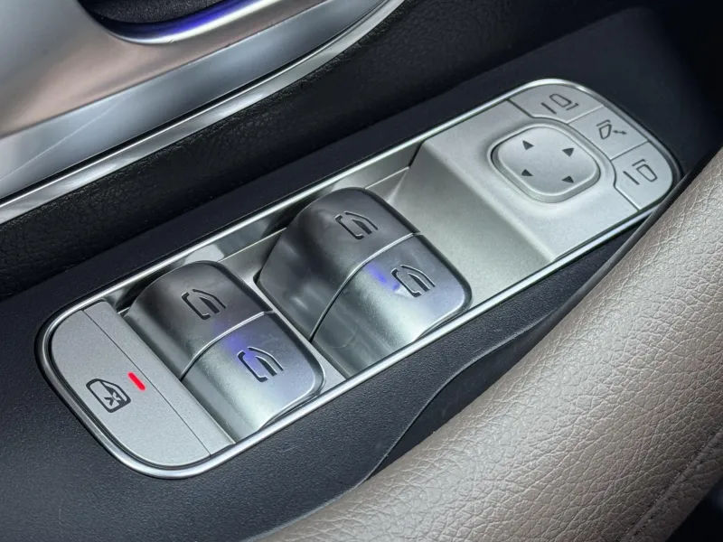 Mercedes-Benz GLE – 400d 4M, AMG Line, 360°, DPH