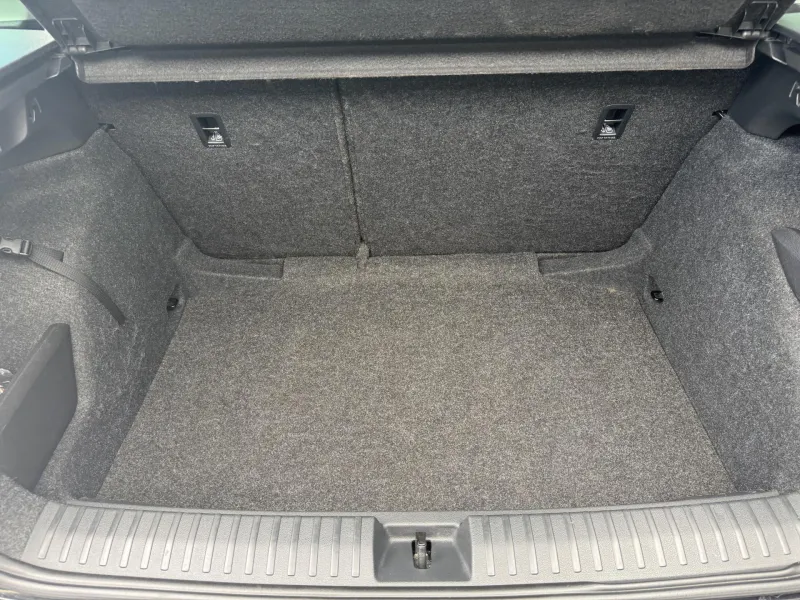 Škoda Kamiq – 1.0TSi DSG Style, Kamera, ACC