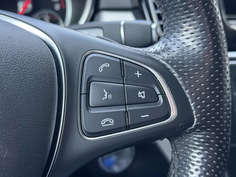 Mercedes-Benz GLE – 350D 190kW 4M, AIRMATIC, 360°