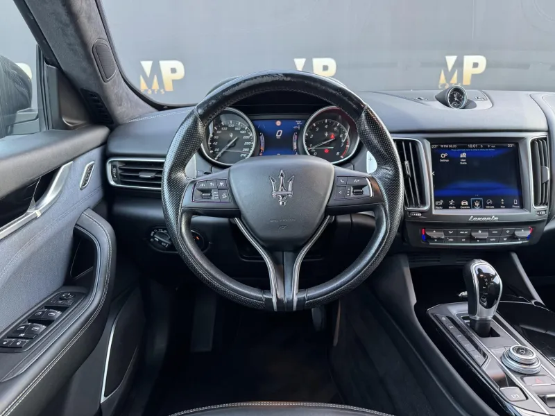 Maserati Levante – GranLusso Q4, 3.0iV6 257kW, ČR